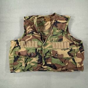 Vintage‎ Caliber Brand Camo Hunting Vest Medium